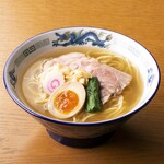 軍鶏出汁ラーメン