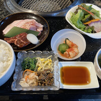 東京焼肉 一頭や コレド室町テラス店 - 