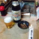 Hatsu Ogawa - ビール(麒麟) 600円、鰻の骨煎餅 ♪