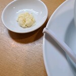 麺処 かつお商店 - 添付チーズ