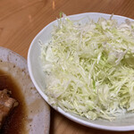 和風とんかつ とんき - サービスの千切りキャベツ