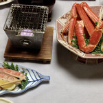 加賀屋 - 茹でかにと、焼きかに。福井では越前蟹。石川では、加納蟹と言います。