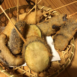 傳七寿司 - 料理写真:ランチ付串揚げ　1人4本×2人前蒟蒻、茄子、椎茸、さつまいも