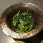 麦酒庵 - お通し（ほうれん草のおひたし）400円