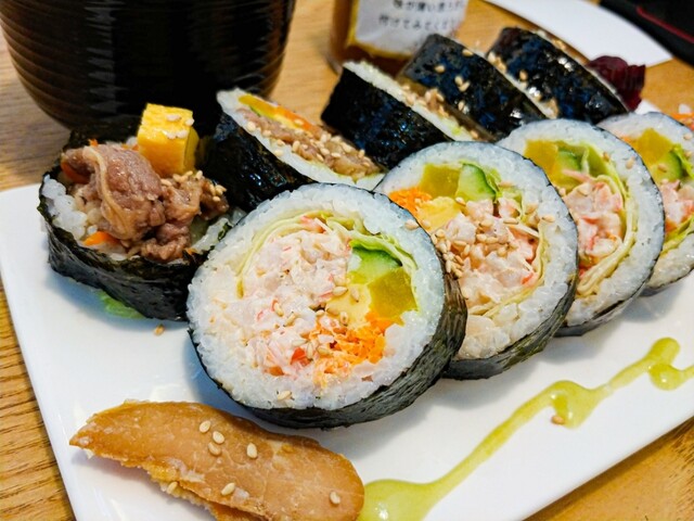 巻屋 Makiya 四谷三丁目 韓国料理 食べログ