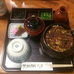 あつた蓬莱軒 本店 - 