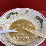 ラーメン二郎 - 固形物は残さず食った❣️汁は勘弁して〜