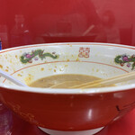 ラーメン二郎 - 赤い丼… こんなの食っちゃったの？僕…