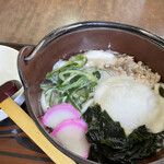 釜福うどん - あん餅入り鍋焼きうどん