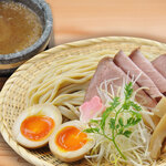 これだ‼製麺 - 料理写真:豪華盛り濃厚つけ麺（麺）300g無料￥1280