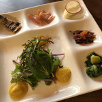 野菜が主役の古民家レストラン 花果菜 - 