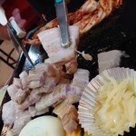 부타야키니쿠 전문점 톤킨