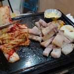 부타야키니쿠 전문점 톤킨