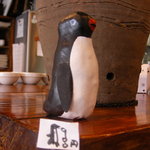 辺銀食堂 - カウンター上に飾ってあったペンギンちゃん
