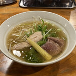 だしが命の塩らーめん　ぎょぎょぎょ - 