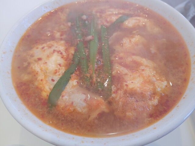 辛麺屋 輪 - 釧路（ラーメン）の写真