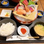 Yamato - 刺身桶盛り定食