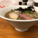 に干し屋 SINCHAN - 円錐形のどんぶり！ブレブレ