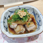 居酒屋 たろう - とり焼きポン酢　650円
