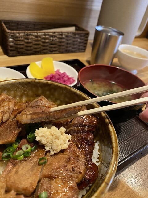 豚飯屋 ニクスケ（豚飯屋 NiKUSUKE） - 帯広（豚丼）の写真