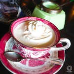 Anthiku Kafe Yukashi - ウインナーコーヒー
