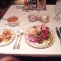 ロウリーズ・ザ・プライムリブ 恵比寿ガーデンプレイス店 - 