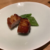 京 静華 - 