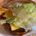 マクドナルド - チーズてりたま。ハンバーガーの写真撮るの苦手です。