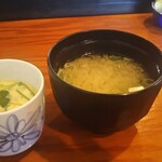 Sushikiyo - お味噌汁と茶碗蒸し