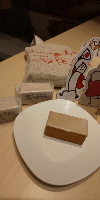 サニーヒルズ Osaka店 Sunnyhills 大阪 中華菓子 食べログ