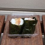 おにぎり屋 はるみ - 塩さばとしらすおかか