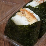 おにぎり屋 はるみ - 塩さばおにぎり