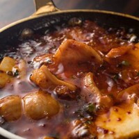 ホルモンの辛いアヒージョ韓国風