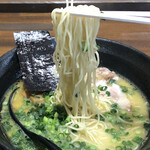 久留米らーめん よかろうもん - らーめん