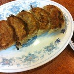 中華新楽 - 餃子