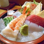金寿し - ちらし寿司（大盛り）