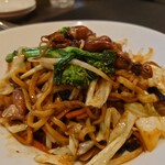 小菜一碟 - ホタルイカと春キャベツの上海焼きそば