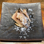 ろっかん - 源五郎鮒のバター焼き