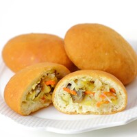 「野菜ピロシキ」～家庭でよく作る定番ピロシキ～