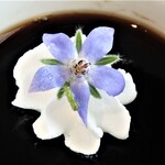 Pasta Cafe Drie - ちょこんとお花