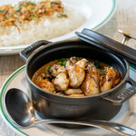 Hiroshima oyster and garland chrysanthemum curry