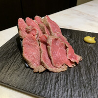 完全個室 牛の達人 private 新宿本店 - ローストビーフ