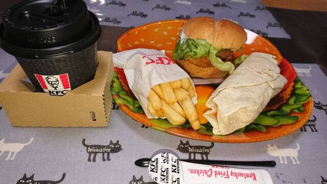 ケンタッキーフライドチキン 網走駒場店 - 鱒浦（レストラン）の写真