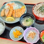 食事処 一心 - 料理写真:ミックスフライ定食そば付き