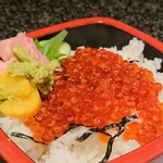 Sushidokoro Yagura - イクラ丼をアップ！