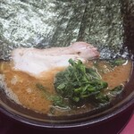 家系ラーメン 王道家 本店 - 