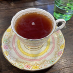 Kafe Rozu Ando Emu - 紅茶