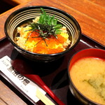 Uonuma No Hatake - 鮭いくら丼