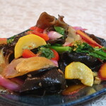 ドラゴンバル - きくらげの酸辣サラダアップ