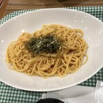 カフェ メディオ - 600円ランチ。たらこスパ。